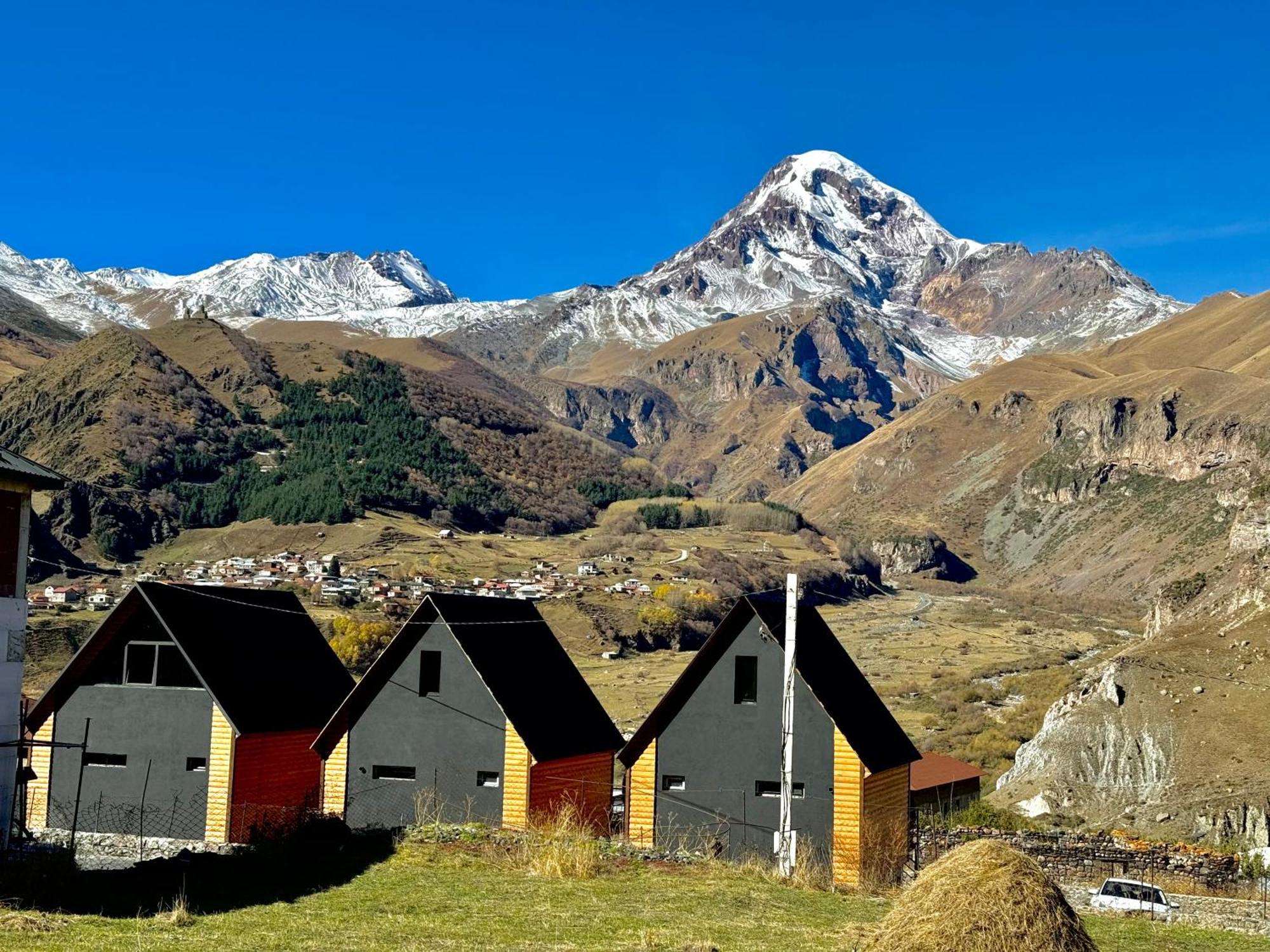 Kazbegi Story Stepantsminda Exterior foto
