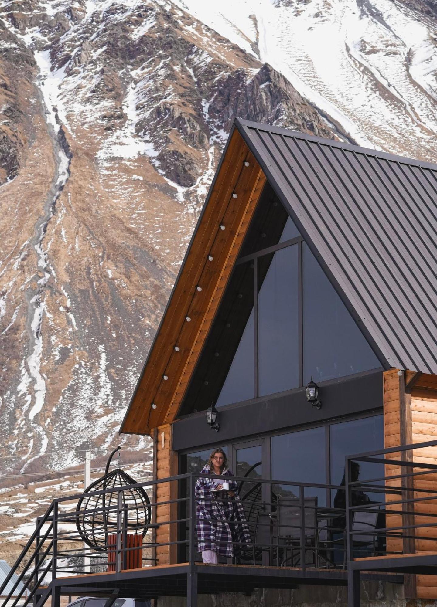 Kazbegi Story Stepantsminda Exterior foto